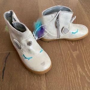 Brand new Unicorn Boots